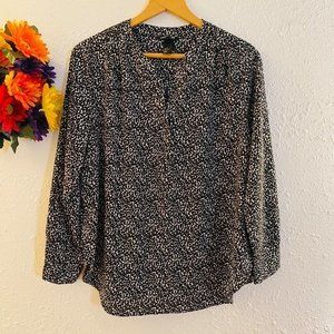 H&M Mama full sleeve tops with slit both sides Size M